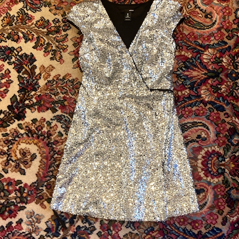 Gorgeous Aqua Brand sequin wrap dress. XS. Never worn, excellent condition